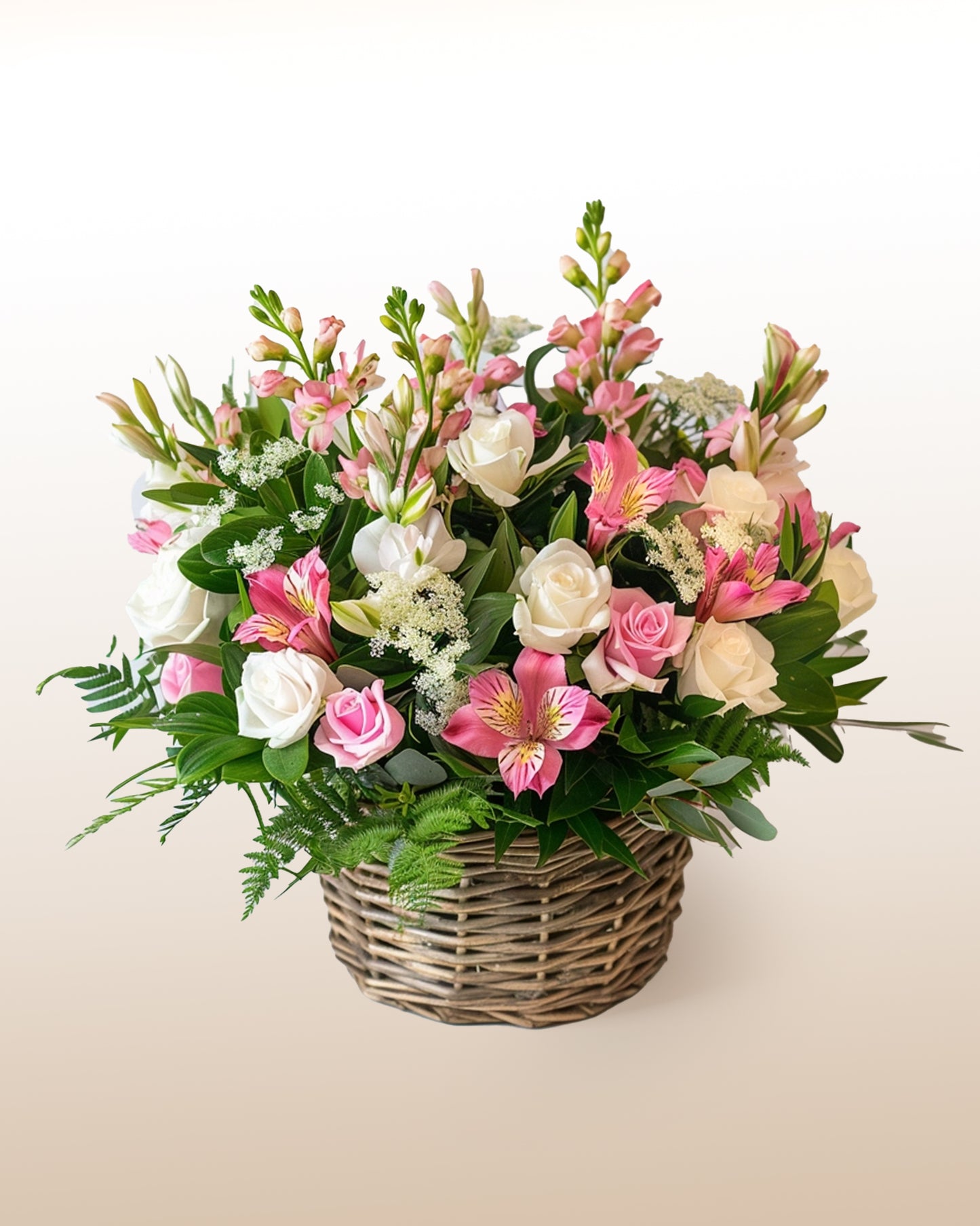 Arreglo con Astromelias