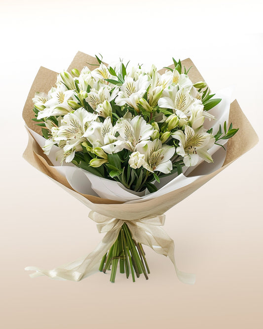 Friendly: White Astromelias Bouquet