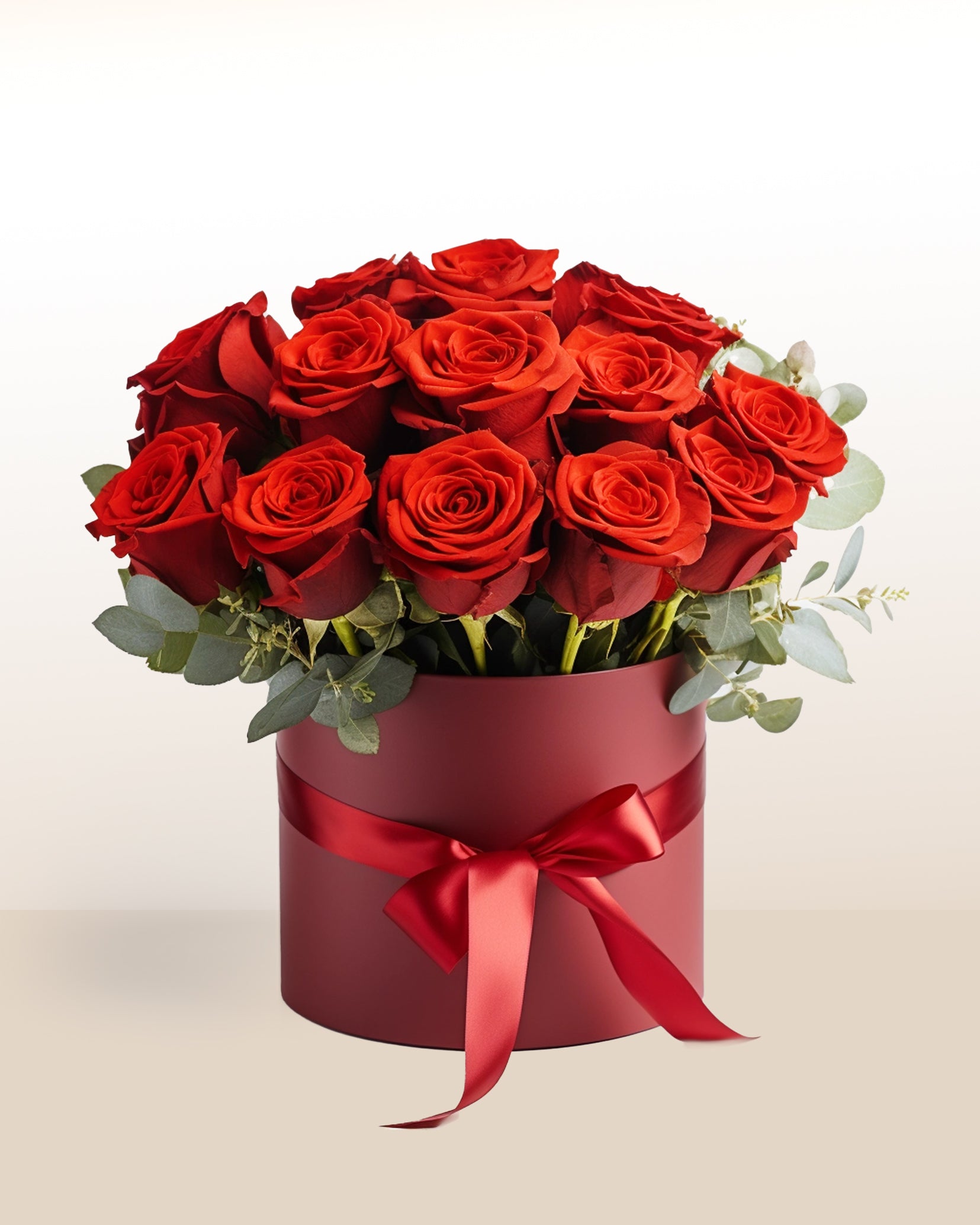 Velvet Box 24 roses – LatinFlores.com