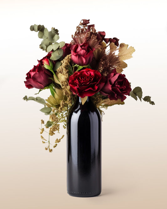 Wein in Blumen geschmückt