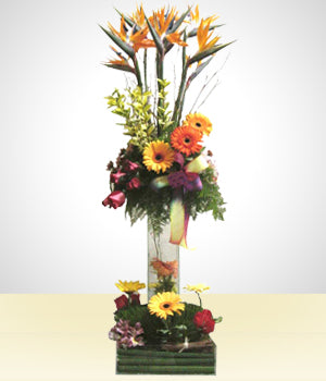 Arreglo Primaveral de Lujo con Rosas